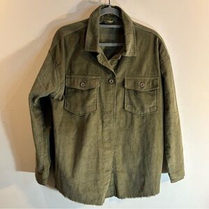 SILVER JEANS Sz M Shirt Boyfriend Fit Corduroy Seam Pockets Unlined Buttons NWOT